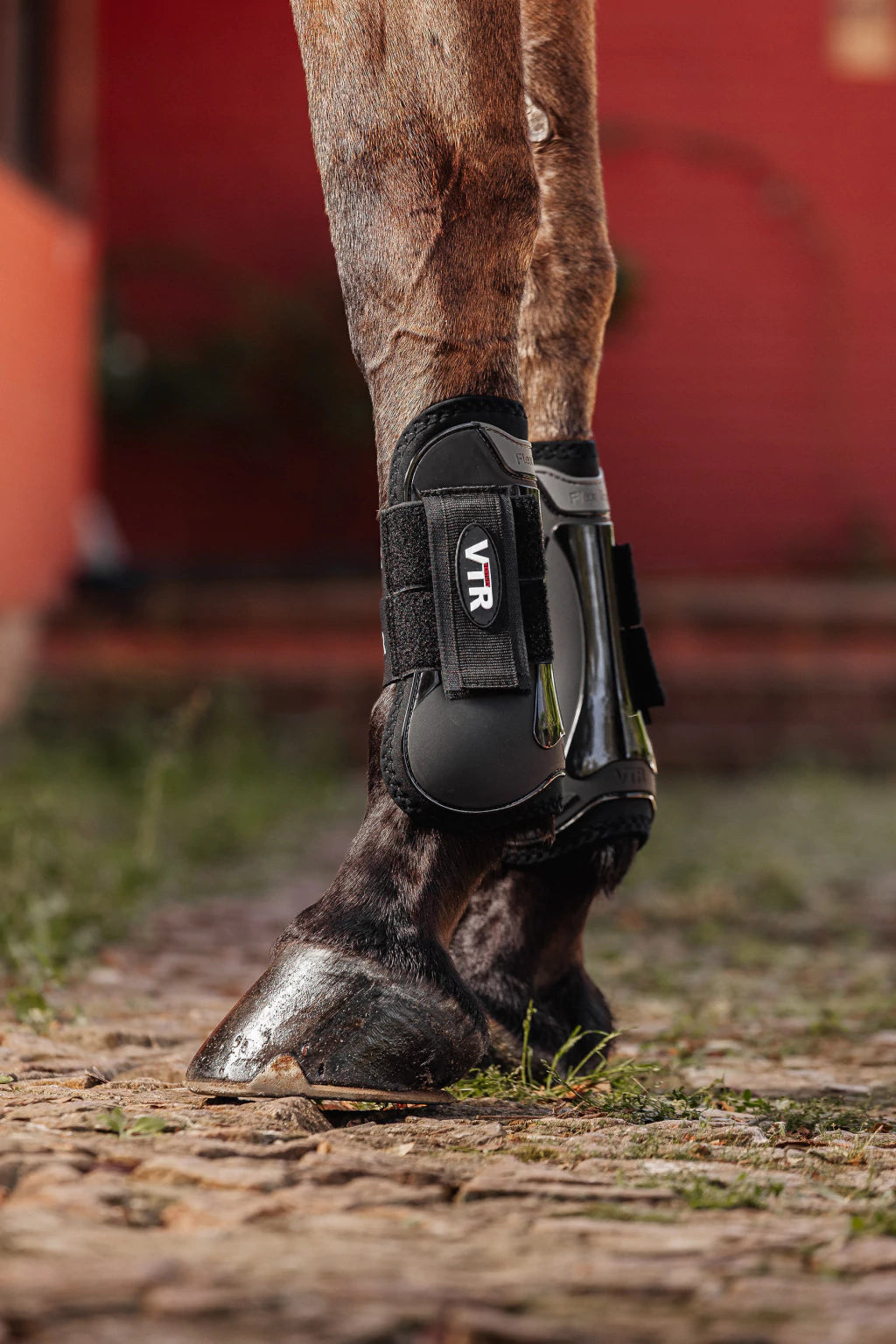 Caneleira Nekkar Velcro - VTR